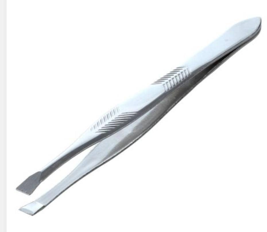 Slant Tweezer, High Precision For an Easy Hair Removal, Made With Stainless Steel