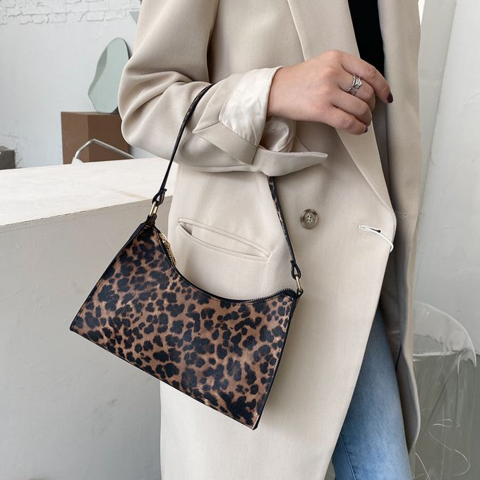 Women's handbag 