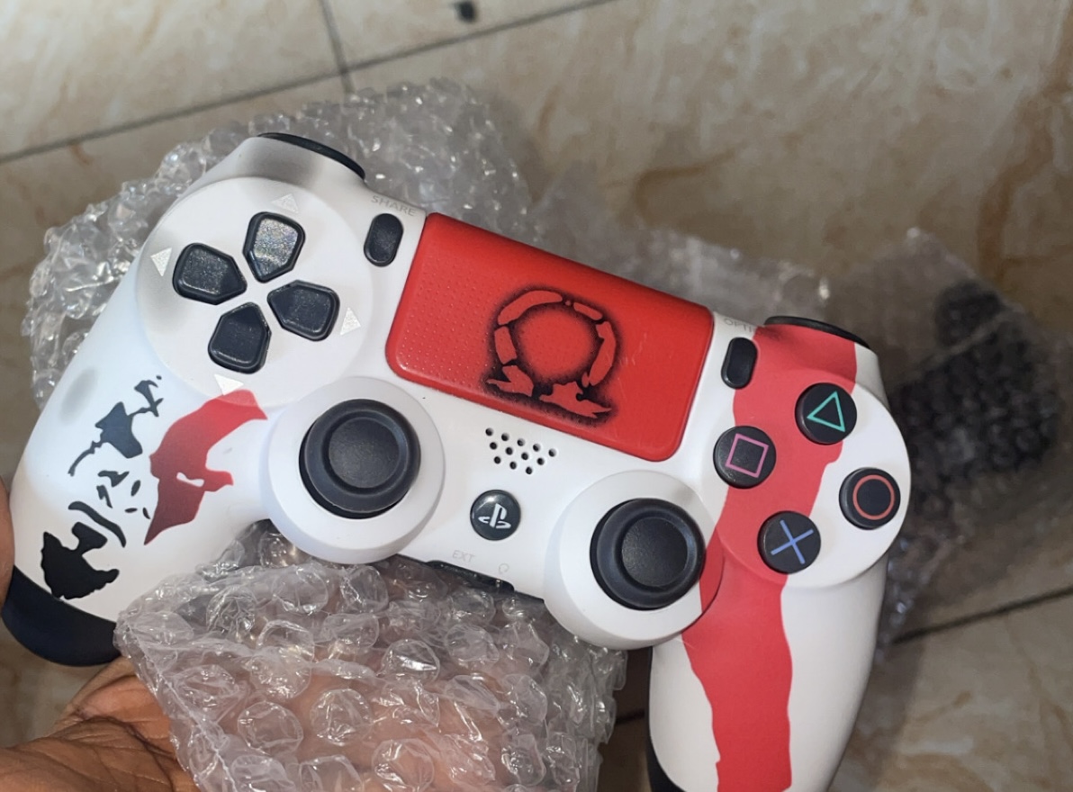 PS4 Pad